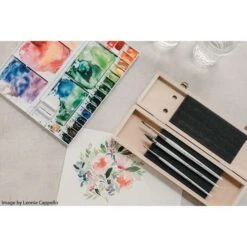 Da Vinci | Frau Hölle Loose Watercolor Florals Brush Gift Set — 3 Brushes -Pebeo Sales daVinci7CFrauHC3B6lleLooseWatercolorFloralsBrushGiftSetE280943brushes 3